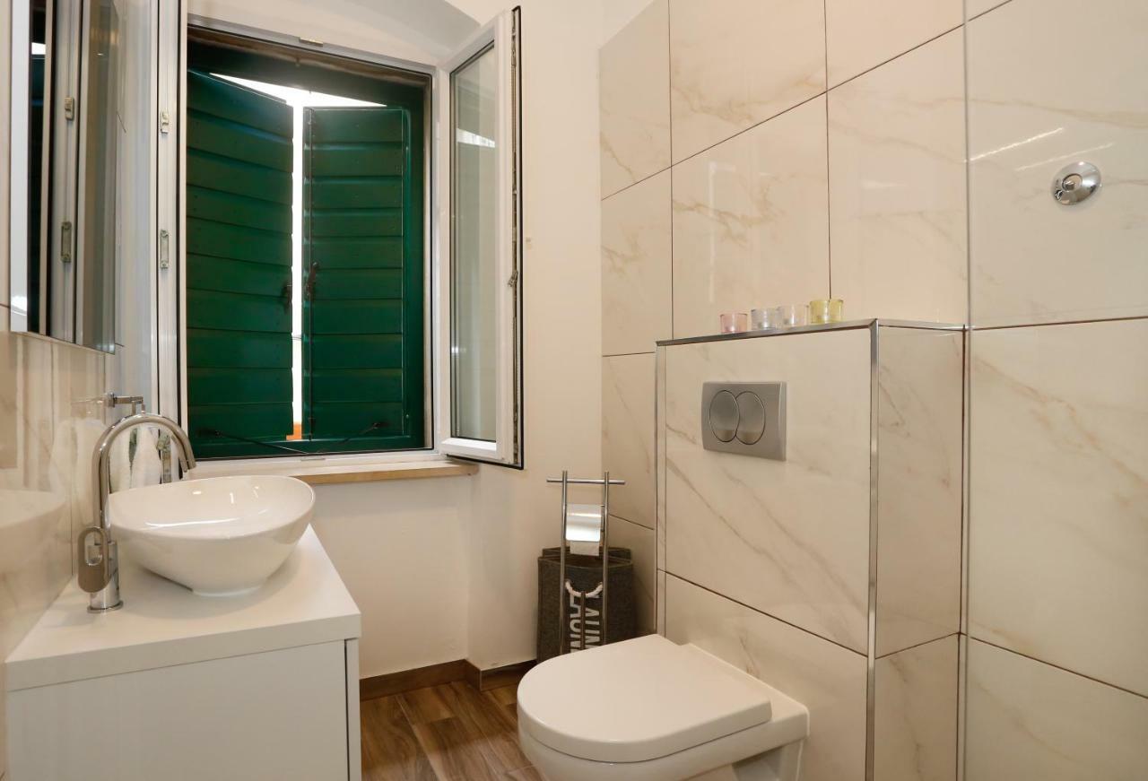 Studio Apartman Fictilis سبليت المظهر الخارجي الصورة